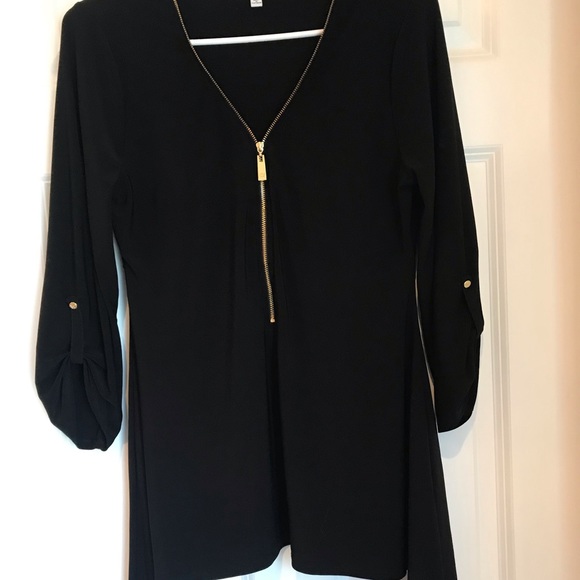 Black top medium - Picture 2 of 7